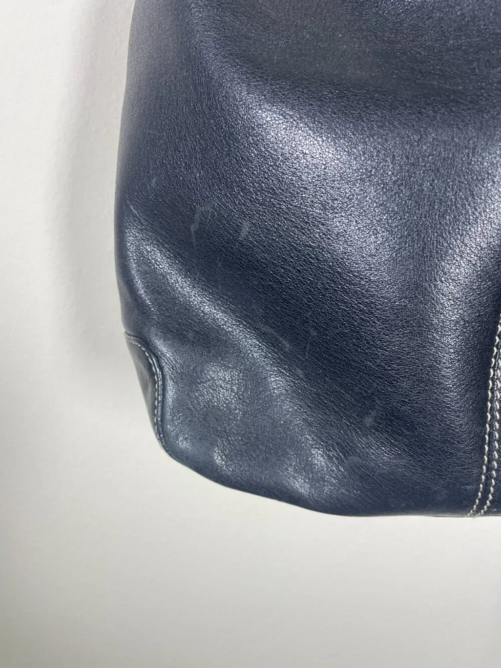 Fossil Women's Black Leather Satchel Bucket Bag Purse 11